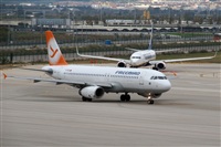 Adolfmalet-Spotters Barcelona-El Prat. Click to see full size photo