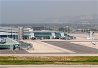 Adolfmalet-Spotters Barcelona-El Prat. Click to see full size photo