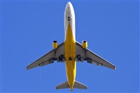 Naoto Goto - South American Spotters Asu-Py. Click to see full size photo