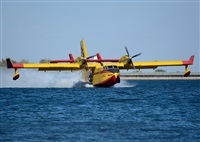 Anonymous aviation photographer-AIRE.ORG. Click to see full size photo