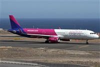 Alfonso Sols - Asociacin Canary Islands Spotting. Click to see full size photo