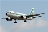 Adolfmalet-Spotters Barcelona-El Prat. Click to see full size photo
