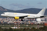 Jorge Medina  -Spotters Barcelona - El Prat. Click to see full size photo