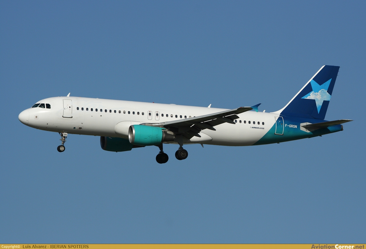 AviationCorner.net - Aircraft photography - Airbus A320-214