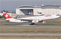 Rubn Gil - Noisy Spotters. Click to see full size photo