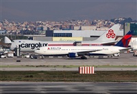 Cele - Spotters BCN. Click to see full size photo