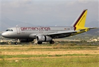 Marc Burgueros - Aerobarcelona. Click to see full size photo