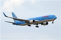 Jordi Rull Dalmau.Spotters BCN-El Prat. Click to see full size photo