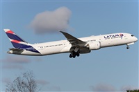 �Jorge Medina - Spotters Barcelona El Prat. Click to see full size photo