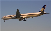 Adolfmalet-Spotters Barcelona-El Prat. Click to see full size photo