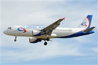 Adolfmalet-Spotters Barcelona-El Prat. Click to see full size photo