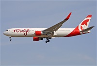 Jordi Rull Dalmau.Spotters BCN-El Prat. Click to see full size photo