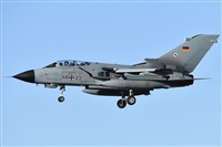 Anonymous aviation photographer-AIRE.ORG. Click to see full size photo