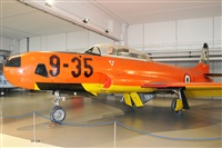 Gabriele Fontana - Tuscan Aviation. Click to see full size photo