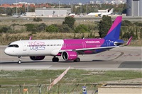 Cele - Spotters BCN. Click to see full size photo