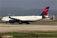 �Oscar Mart�nez spotter Barcelona el Prat. Click to see full size photo