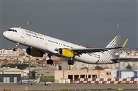 ©Alejandro Valero - LEVC Spotters. Click to see full size photo ©Alejandro Valero - LEVC Spotters. Click to see full size photo