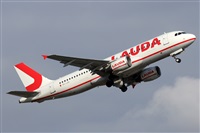 �Oscar Mart�nez spotter Barcelona el Prat. Click to see full size photo