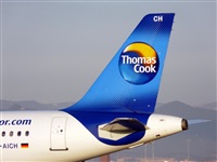 Adolfmalet-Spotters Barcelona-El Prat. Click to see full size photo