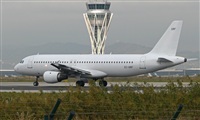 Pere  Escala - Spotters Barcelona-El Prat. Click to see full size photo