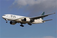 Adolfmalet-Spotters Barcelona-El Prat. Click to see full size photo