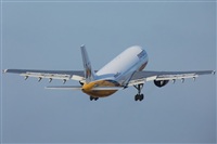 Cristian AeroAltet. Click to see full size photo