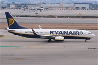 Adolfmalet-Spotters Barcelona-El Prat. Click to see full size photo