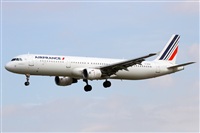 Adolfmalet-Spotters Barcelona-El Prat. Click to see full size photo