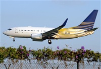 Adolfmalet-Spotters Barcelona-El Prat. Click to see full size photo