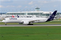 �Miguel A. �gueda Rguez.  (CANARY ISLANDS SPOTTING). Click to see full size photo