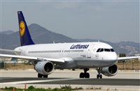 Adolfmalet-Spotters Barcelona-El Prat. Click to see full size photo