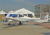 Adolfmalet-Spotters Barcelona-El Prat. Click to see full size photo