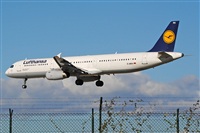 ENCARNI LPEZ- Spotters Barcelona - El Prat. Click to see full size photo