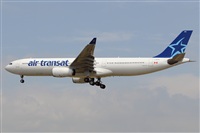 Adolfmalet-Spotters Barcelona-El Prat. Click to see full size photo
