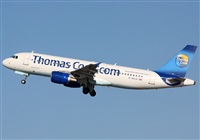 Marc Burgueros - Aerobarcelona. Click to see full size photo