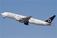 Jordi Rull Dalmau.Spotters BCN-El Prat. Click to see full size photo