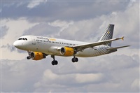 Jordi Rull Dalmau.Spotters BCN-El Prat. Click to see full size photo