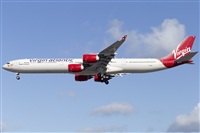 Rubn Gil - Noisy Spotters. Click to see full size photo