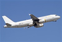 Jordi Rull Dalmau.Spotters BCN-El Prat. Click to see full size photo