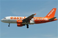 Gabriele Fontana - Tuscan Aviation. Click to see full size photo