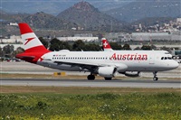 �Manuel Fernandez. Click to see full size photo