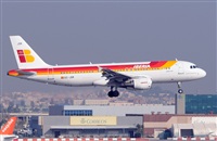 Adolfmalet-Spotters Barcelona-El Prat. Click to see full size photo