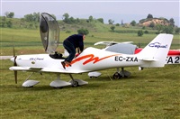 Pere  Escala - Spotters Barcelona-El Prat. Click to see full size photo
