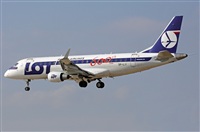 Pere  Escala - Spotters Barcelona-El Prat. Click to see full size photo
