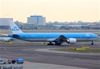 Marc Burgueros - Aerobarcelona. Click to see full size photo
