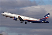 Adolfmalet-Spotters Barcelona-El Prat. Click to see full size photo