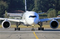 Pere  Escala - Spotters Barcelona-El Prat. Click to see full size photo