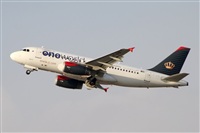 Jordi Rull Dalmau.Spotters BCN-El Prat. Click to see full size photo