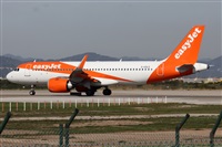 �Oscar Mart�nez spotter Barcelona el Prat. Click to see full size photo
