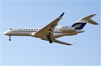 Jordi Rull Dalmau.Spotters BCN-El Prat. Click to see full size photo